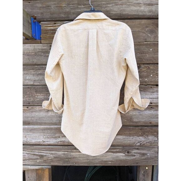 Career Club vintage butterfly collar button down shirt. In excellent condition. - Picture 5 of 8